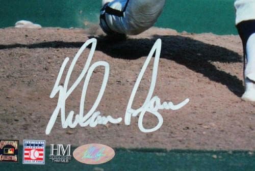 Nolan Ryan Autographing Houston Astros 8x10 HM GILD PREDNJI PREGLED - AIV hologram - AUTOGREMENT MLB Photos